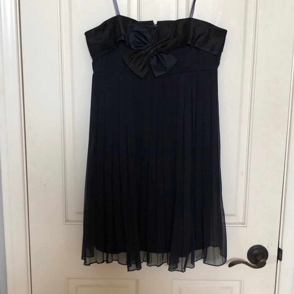Vera Wang Lavender Strapless dress
